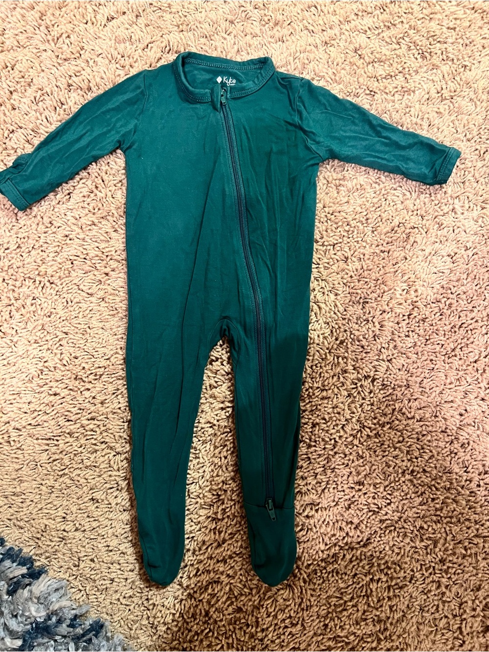 Kyte Baby Emerald Zippered Footie